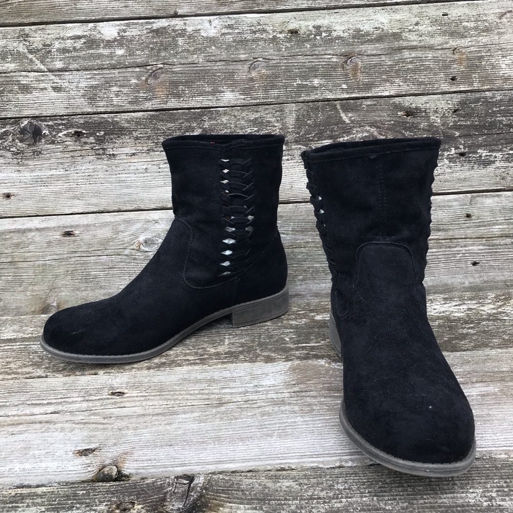 Women’s Black Suede DOLCE by Mojo Moxy
